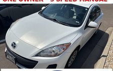 2013 Mazda MAZDA3 i SV