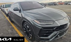 2020 Lamborghini Urus Base