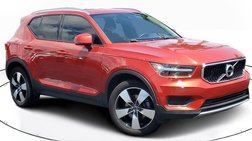 2019 Volvo XC40 Momentum