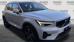 2025 Volvo XC40 B5 Core Bright Theme