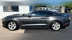 2017 Ford Mustang V6