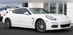 2015 Porsche Panamera 4