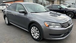 2014 Volkswagen Passat 1.8T Wolfsburg Edition