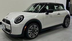 2025 MINI Hardtop Signature Trim 2-door Hatchback