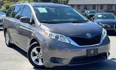 2014 Toyota Sienna LE