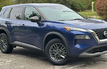 2022 Nissan Rogue S