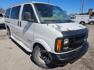 2001 Chevrolet Express G2500 LS