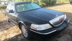 2004 Lincoln Town Car Ultimate