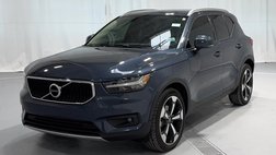 2021 Volvo XC40 T4 Momentum