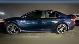 2020 Toyota Camry Hybrid SE