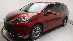 2023 Toyota Sienna XLE