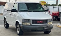 2005 GMC Safari Base