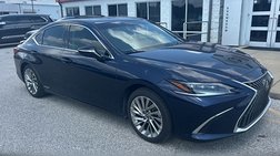 2022 Lexus ES 300h Ultra Luxury