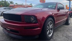 2005 Ford Mustang Deluxe