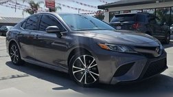 2020 Toyota Camry SE