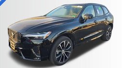 2025 Volvo XC60 B5 Plus Dark Theme