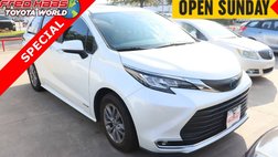 2021 Toyota Sienna XLE