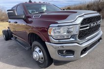 2024 Ram Ram Pickup 3500 Tradesman