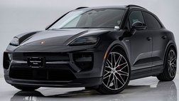 2025 Porsche Macan 4S Electric