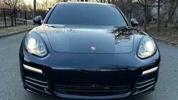 2015 Porsche Panamera 4