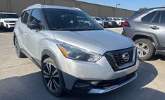 2020 Nissan Kicks SR