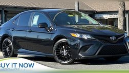 2020 Toyota Camry SE Nightshade