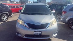 2014 Toyota Sienna LE 7-Passenger Auto Access Sea