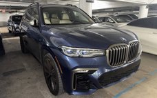 2022 BMW X7 M50i
