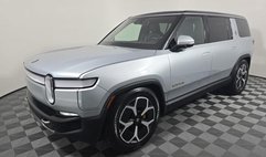 2024 Rivian R1S Adventure