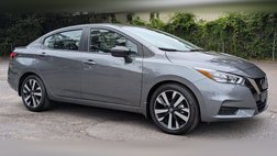 2022 Nissan Versa SR