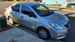 2012 Nissan Versa S