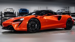 2023 McLaren Artura Base