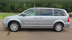 2016 Chrysler Town and Country Touring