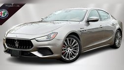 2022 Maserati Ghibli Modena Q4