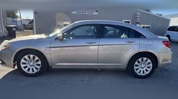 2013 Chrysler 200 LX
