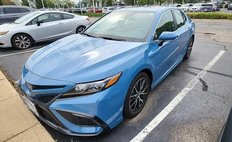2024 Toyota Camry Hybrid SE
