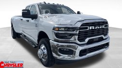 2026 Ram Ram Pickup 3500 Tradesman