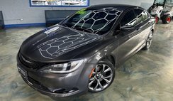 2016 Chrysler 200 S