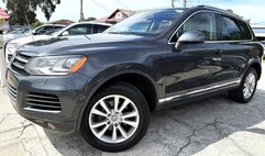 2014 Volkswagen Touareg V6 Sport