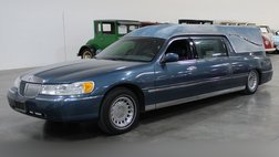 2001 Lincoln Town Car Executive
