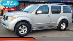 2005 Nissan Pathfinder SE