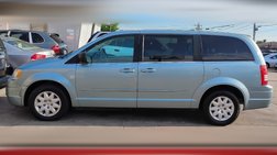 2009 Chrysler Town and Country LX