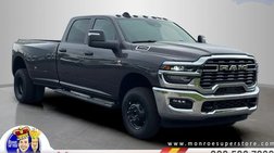 2026 Ram Ram Pickup 3500 Tradesman