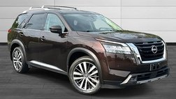 2022 Nissan Pathfinder Platinum