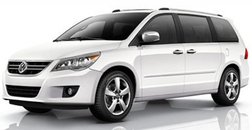 2011 Volkswagen Routan SE
