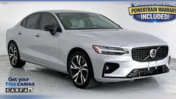 2024 Volvo S60 B5 Plus Dark Theme