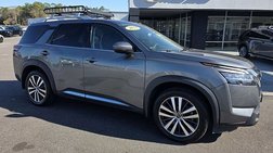 2022 Nissan Pathfinder Platinum