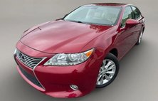 2014 Lexus ES 300h Base