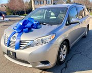 2017 Toyota Sienna LE