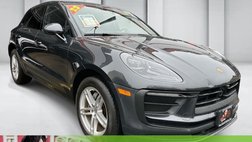 2023 Porsche Macan T